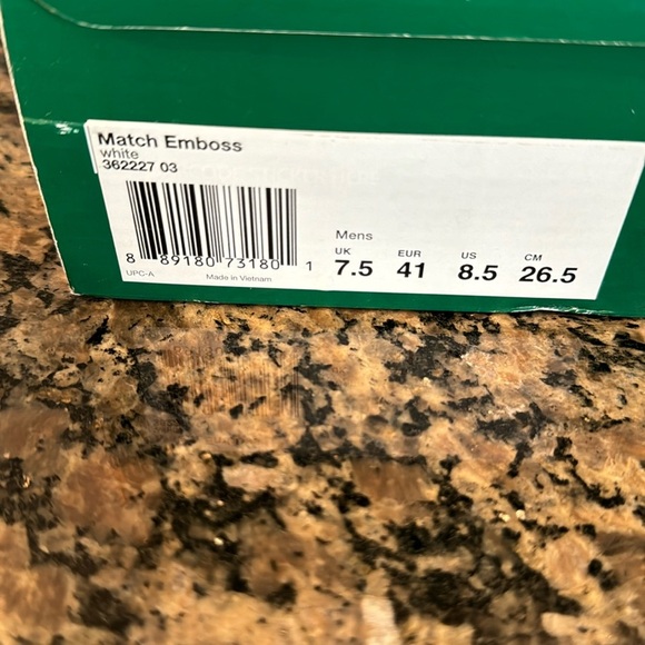 Puma match embossed white sneaker NIB 8.5 - Picture 7 of 7